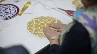 Ввести новую форму для школьников, бюджетников и спортсменов предложили в Казахстане