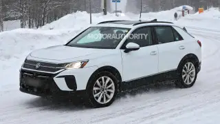 В сеть слили первые фото нового Volkswagen T-Roc 2025