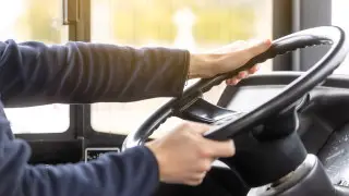 Кого не могут найти в Астане на зарплату в 500-600 тысяч тенге, рассказал Женис Касымбек