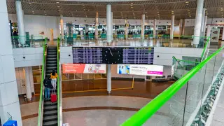 Пожар в аэропорту Астаны и задержка рейсов: что происходит сейчас