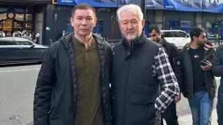 Лондонское фото Бергея Рыскалиева и Аслана Мусина прокомментировали в Генпрокуратуре