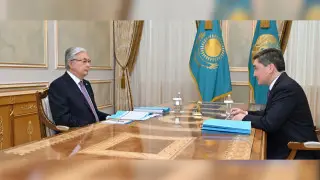 Токаев принял премьера Бектенова