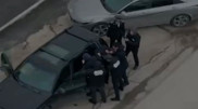 Жители Шымкента промышляли сбытом фальшивой валюты: задержание попало на видео