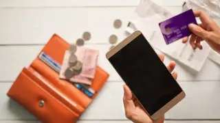 Проверки мобильных переводов: Минфин озвучил позицию по отправителям денег