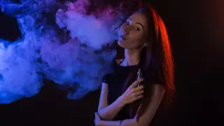 Ученые составили психологический портрет человека, склонного к вейпингу