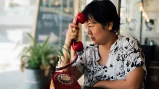 Сотовая связь рекордно подорожала в Казахстане