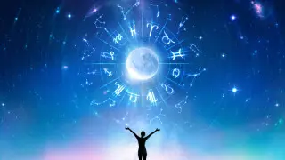 Гороскоп на сегодня: кого ожидает скорая прибыль, а кого - новые встречи