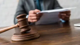 Казахстанских тренеров осудили за миллионные кражи