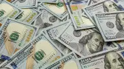 Курс доллара в Казахстане снова падает