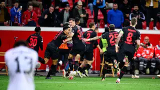 Драмой на последних минутах завершился матч команды-сенсации в ЛЕ