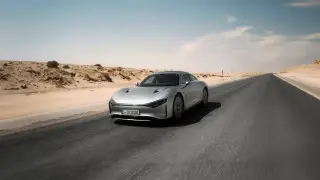 Mercedes побил собственный рекорд по пробегу на одной зарядке