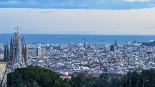 "Предложили купить наркотики": отличия жизни в Испании от Казахстана