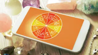 Гороскоп на сегодня: кто проведет день энергично, а кто захочет уединиться