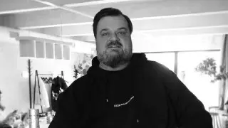 Умер спортивный комментатор Василий Уткин