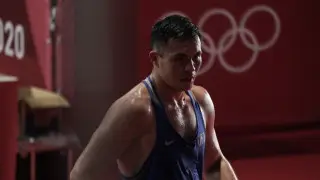 Сенсацией завершился поединок казахстанского тяжеловеса в Баку