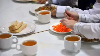 У общественников возникли претензии к качеству питания в детсадах Актобе