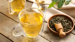 Названы 6 продлевающих жизнь напитков на каждый день