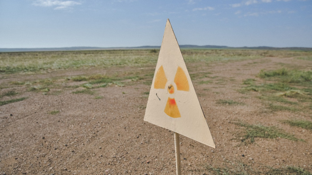 58 миллионов тонн радиоактивных отходов разбросаны по Казахстану - депутат