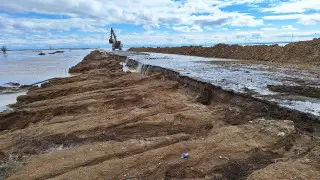 Талые воды затопили дороги в 5 областях Казахстана