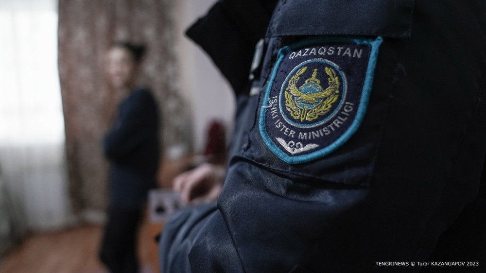 Полицейских в Казахстане предложили проверять на склонность к агрессии