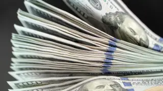 Сколько стоят доллар, евро и рубль в обменниках Казахстана 3 апреля