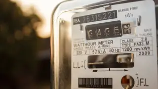 Стоит ли казахстанцам ожидать снижения тарифов на электроэнергию, ответил глава Минэнерго