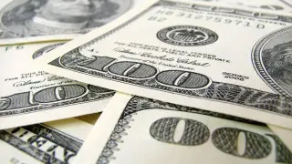 Валютные "качели": курс доллара снова падает в Казахстане