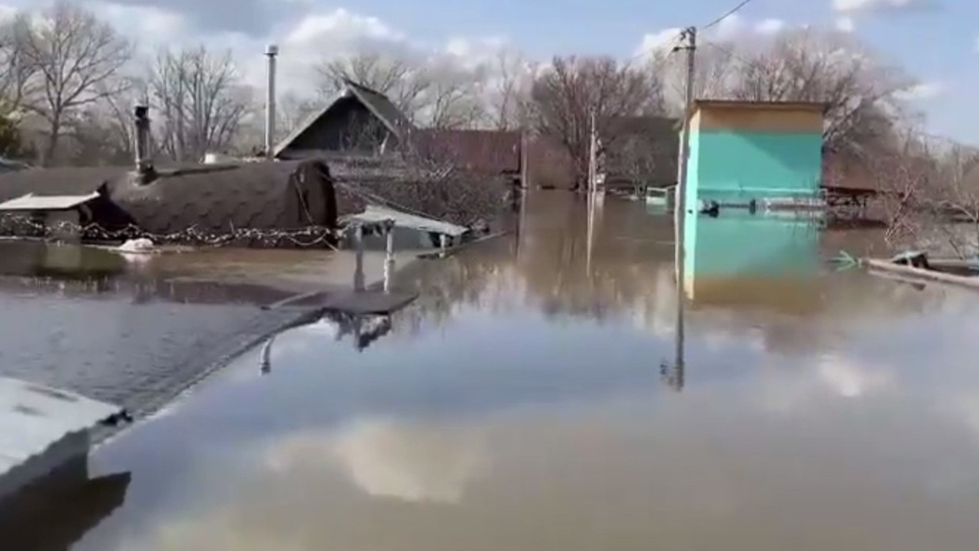 Новый прорыв дамбы в орске