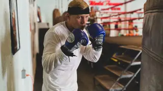 Казахстанский боксер поделился трогательной историей о супруге