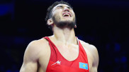 Ризабек Айтмухан и чемпион мира разыграли золото чемпионата Азии: видео