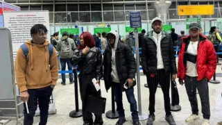 Из Алматы депортировали африканцев