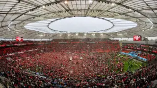 Команда-сенсация отобрала чемпионство у "Баварии"