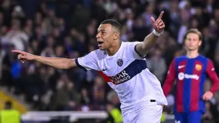 Скандал с тремя красными карточками: обзор матча "Барселона" - ПСЖ