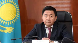 В сети распространили фейк о скоропостижной смерти акима Атырау