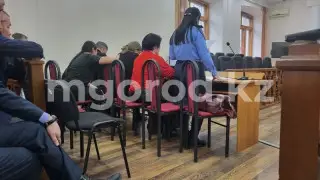 В Уральске мать погибшего парня отказалась от претензий к 18-летнему сыну судьи