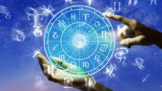 Гороскоп на сегодня: кому день сулит удачу, а кому проблемы на работе
