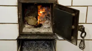 Мать и 8 детей отравились угарным газом в СКО