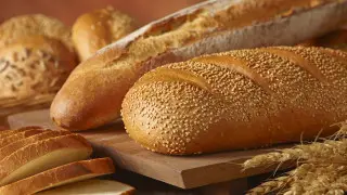 "Это беспредел" - депутат не стал отказываться от своих слов о хлебе за 500 тенге