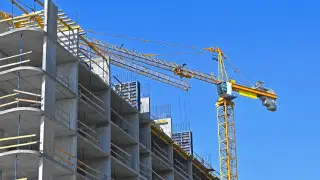 Антикор расследует 16 дел в сфере земли и строительства в Алматы