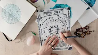 Гороскоп на сегодня: кто будет утопать в нежности, а кто - работать