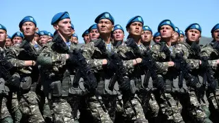 Наша армия должна быть готова дать отпор различным угрозам - Токаев