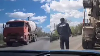 Нетрезвого водителя бетономешалки из Актобе водворили в ИВС