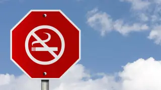 Иностранца оштрафовали на 55 тысяч тенге в аэропорту Алматы