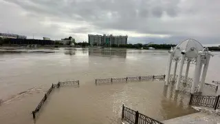 Уровень воды в реке Жайык в Атырау превысил критический на 9 сантиметров