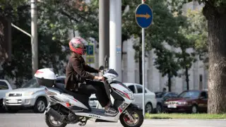 Мопедпен қағып кетсе, не істеу керек? Заңгер кеңесі