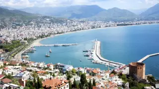 Штраф до 5 миллионов тенге: за что выписывают на пляжах Антальи