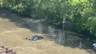 Российский мегаполис затопило из-за ливня и града размером с грецкий орех