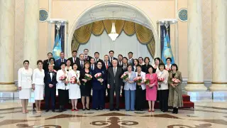 Токаев наградил работников культуры и искусства: список