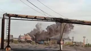 Два человека получили ожоги на заводе в Аксу