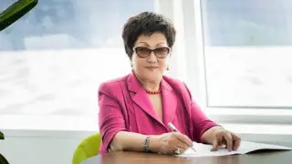 "Хочу предупредить, чтоб не велись!" Экс-депутат обратилась к казахстанцам